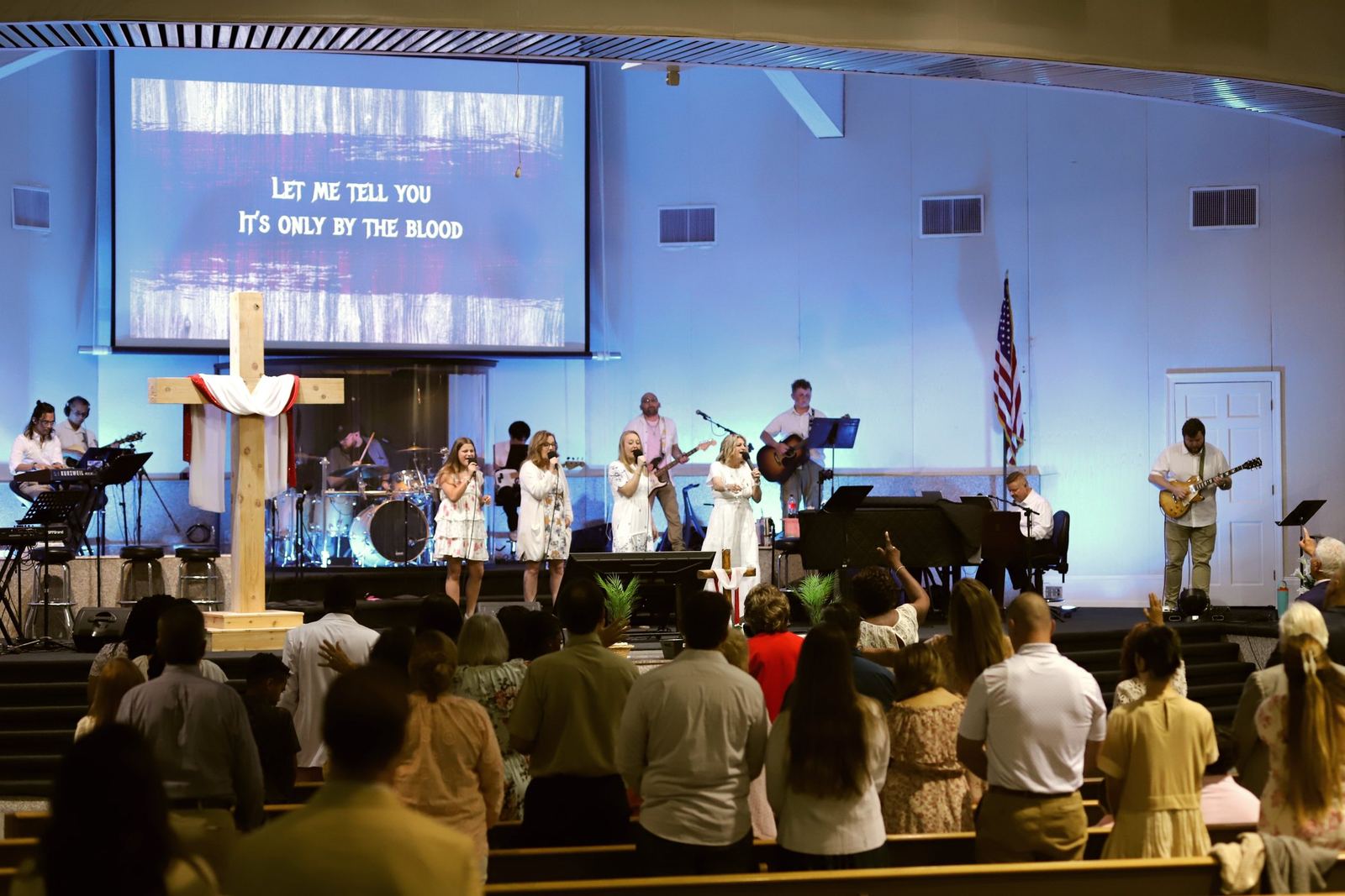 Sunday worship at Church of Abundant Life